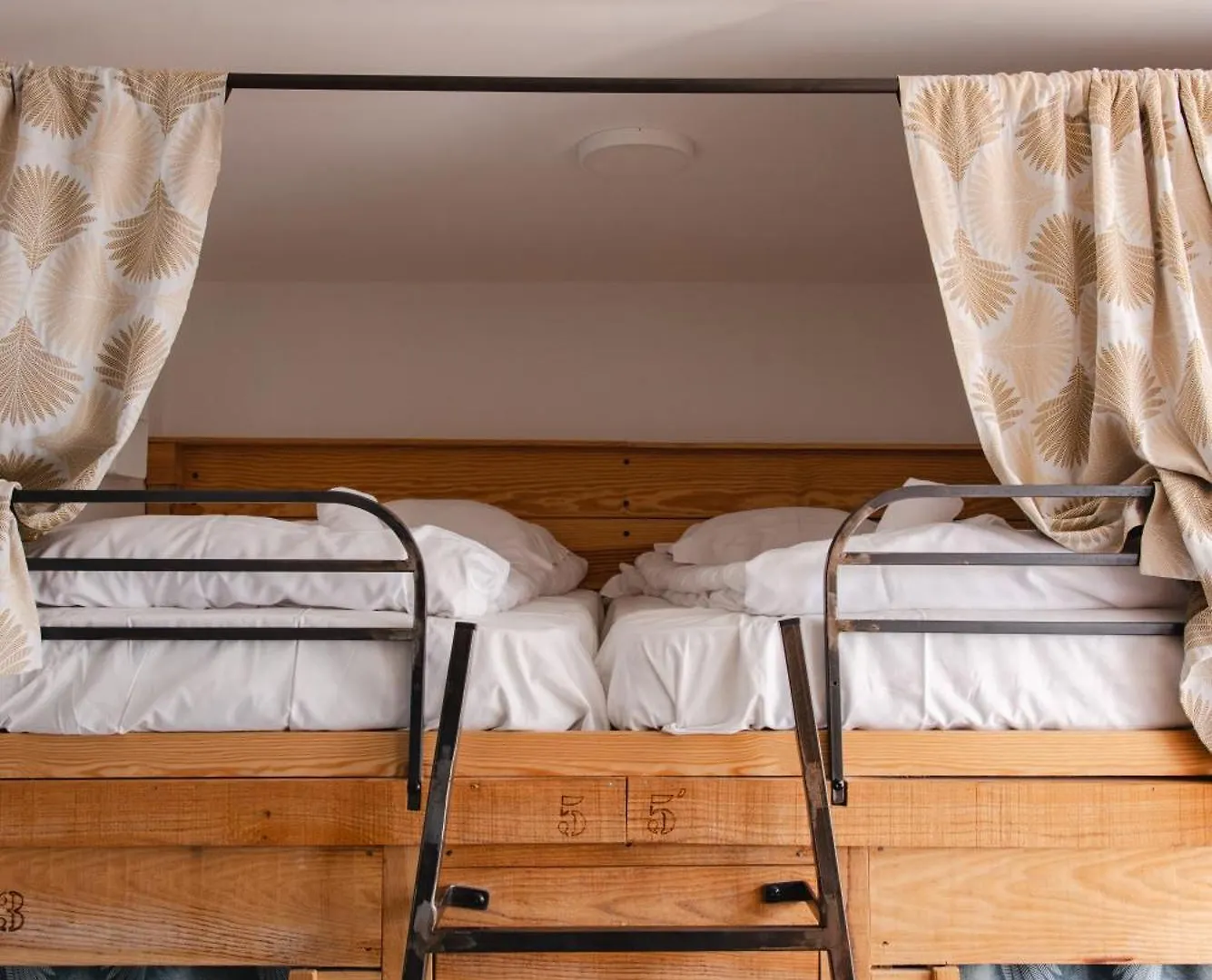 Auberge Koskenia بيدار بيت شباب